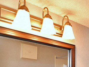 Huntington Glen Apartments Bedford Bathroom with Vanity Mirror